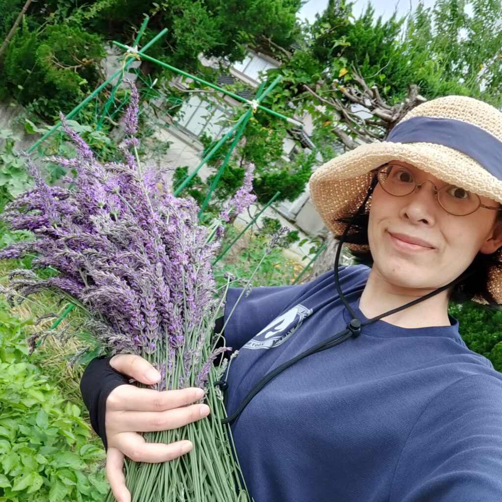 事業者　　鈴木　広美（de R）
応援商品　氷見のポン酢2本入りギフトセット
